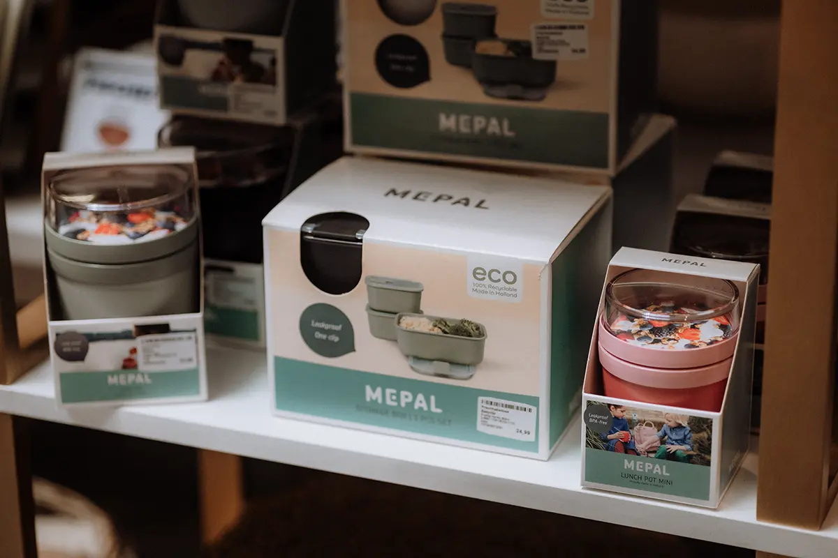 trend-holz-nachhaltigkeit-nachhaltig-einrichten-accessoires-lunch-pot-box-brotzeitbox-brotzeitdose